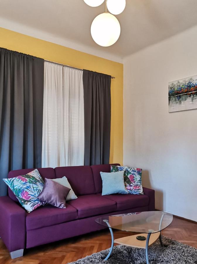 Apartment Branko With Terrace, Old Town Labin Labin  Buitenkant foto