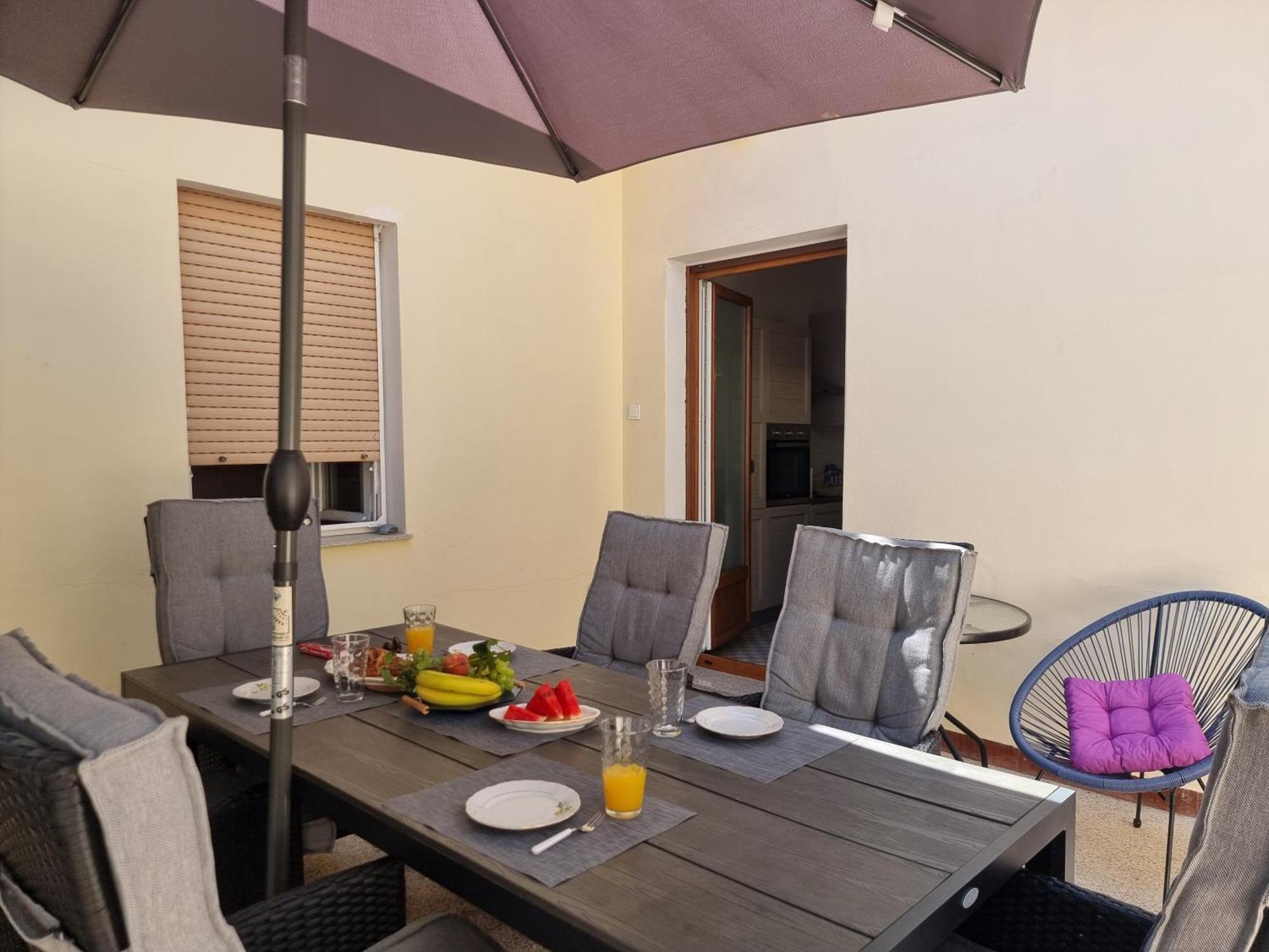 Apartment Branko With Terrace, Old Town Labin Labin  Buitenkant foto